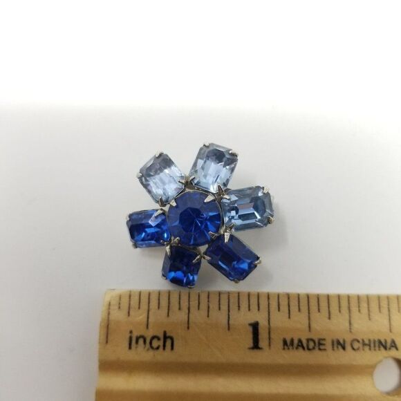 Vintage Blue Rhinestone Cluster Flower Shaped Brooch, Starburst, Retro Estate - Picture 4 of 5
